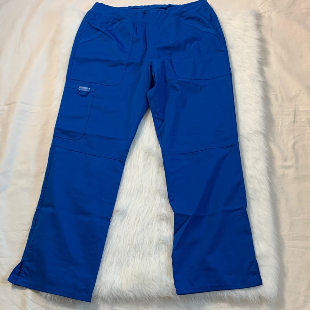 Women's Vibrant Blue Cargo Pants